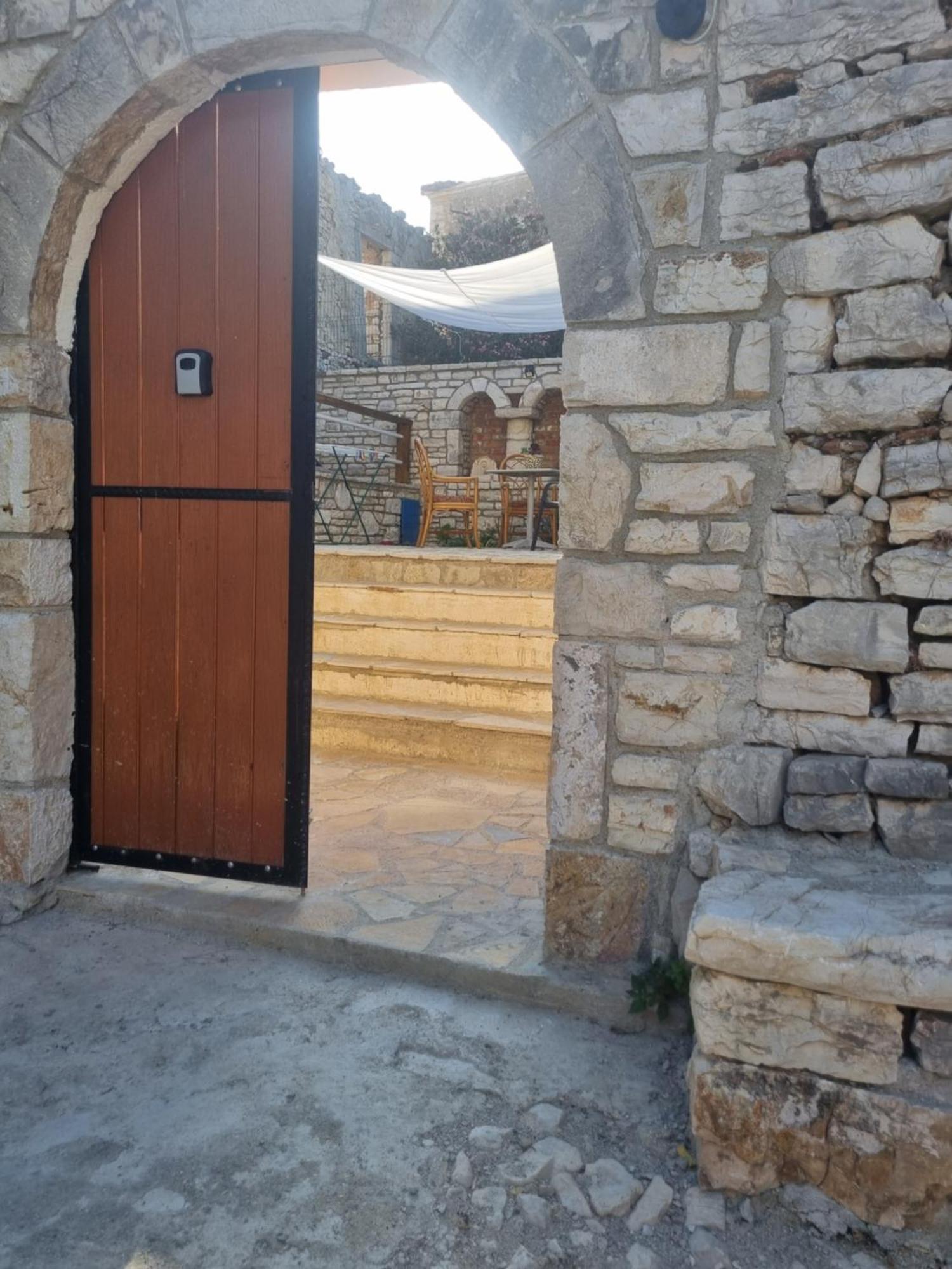 Villa Olive Old Qeparo Exterior photo